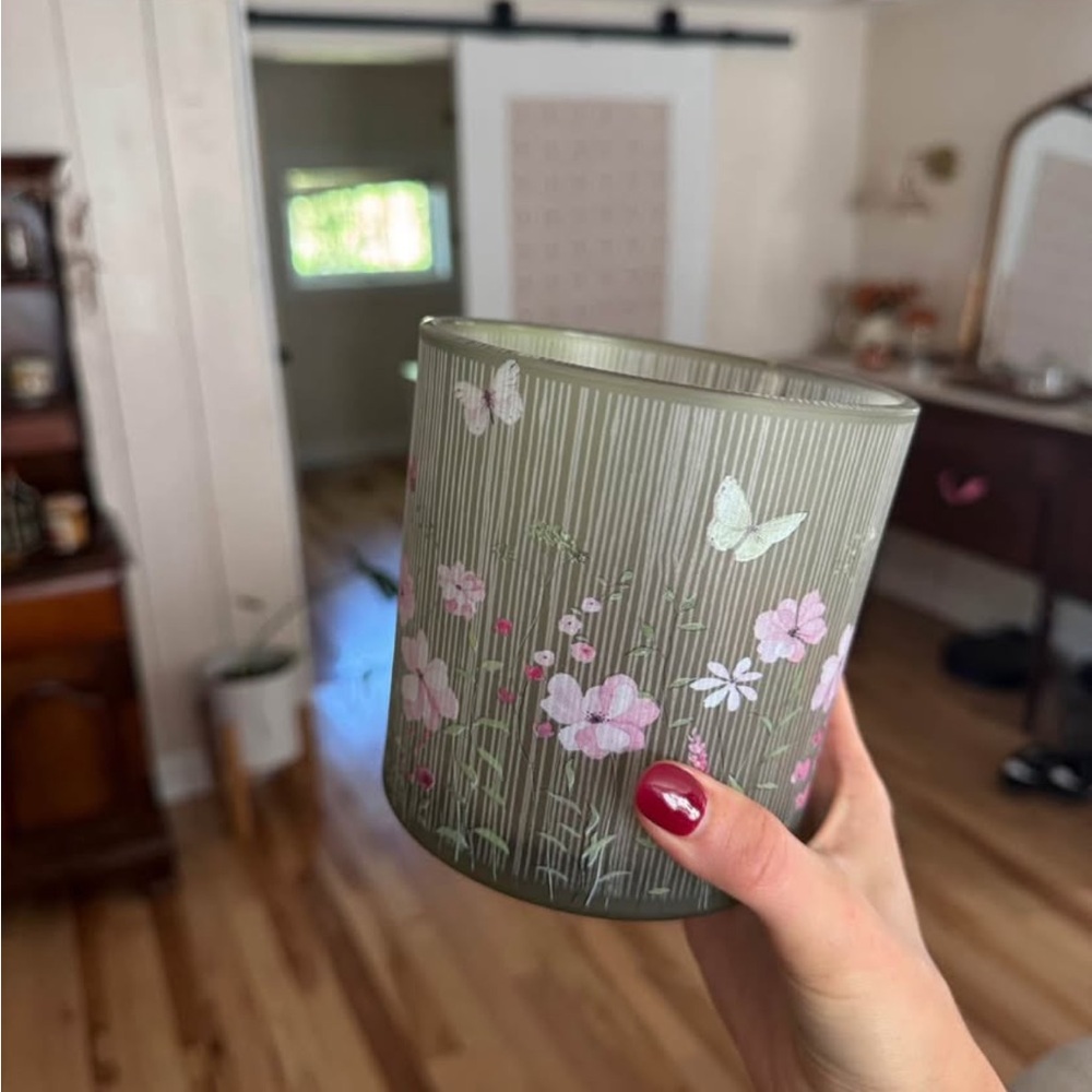 Floral Green Candle Holder
